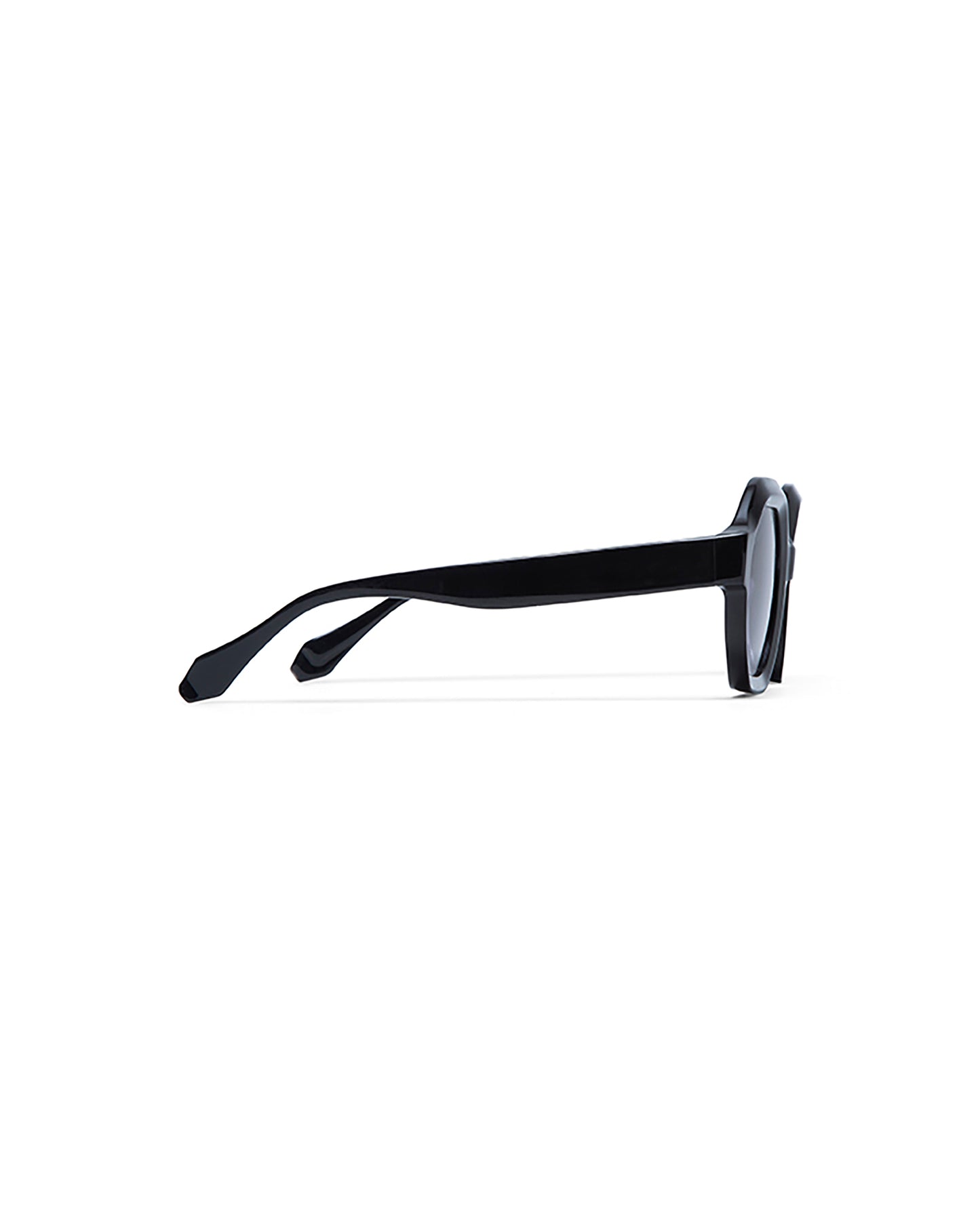 JANET: Geométricas Acetato Noir sunglasses by GIGI STUDIOS 5778