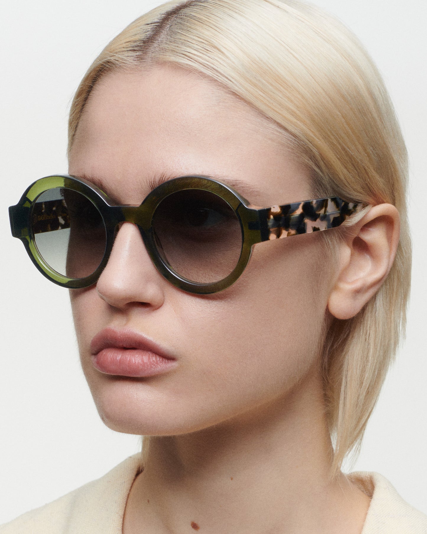 LAURA: Redondas Acetato Verde sunglasses by GIGI STUDIOS 1683