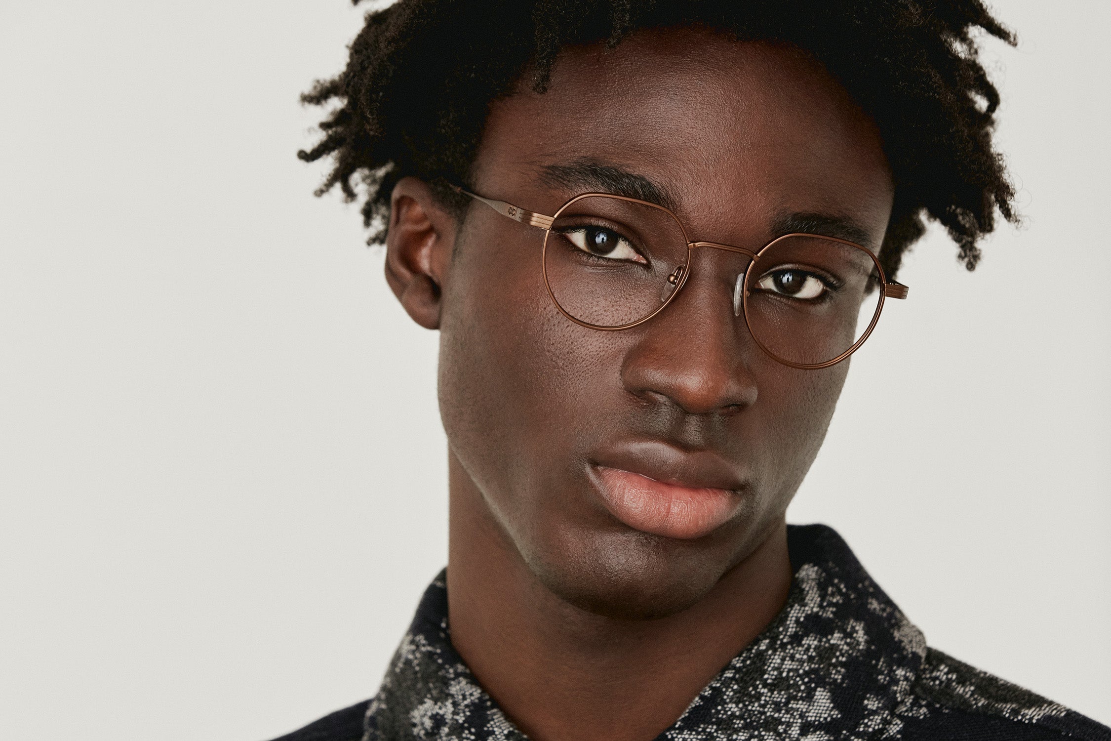 BERNINI: Redondas Titanio-Acetato Marrón optical glasses by GIGI STUDIOS 4620