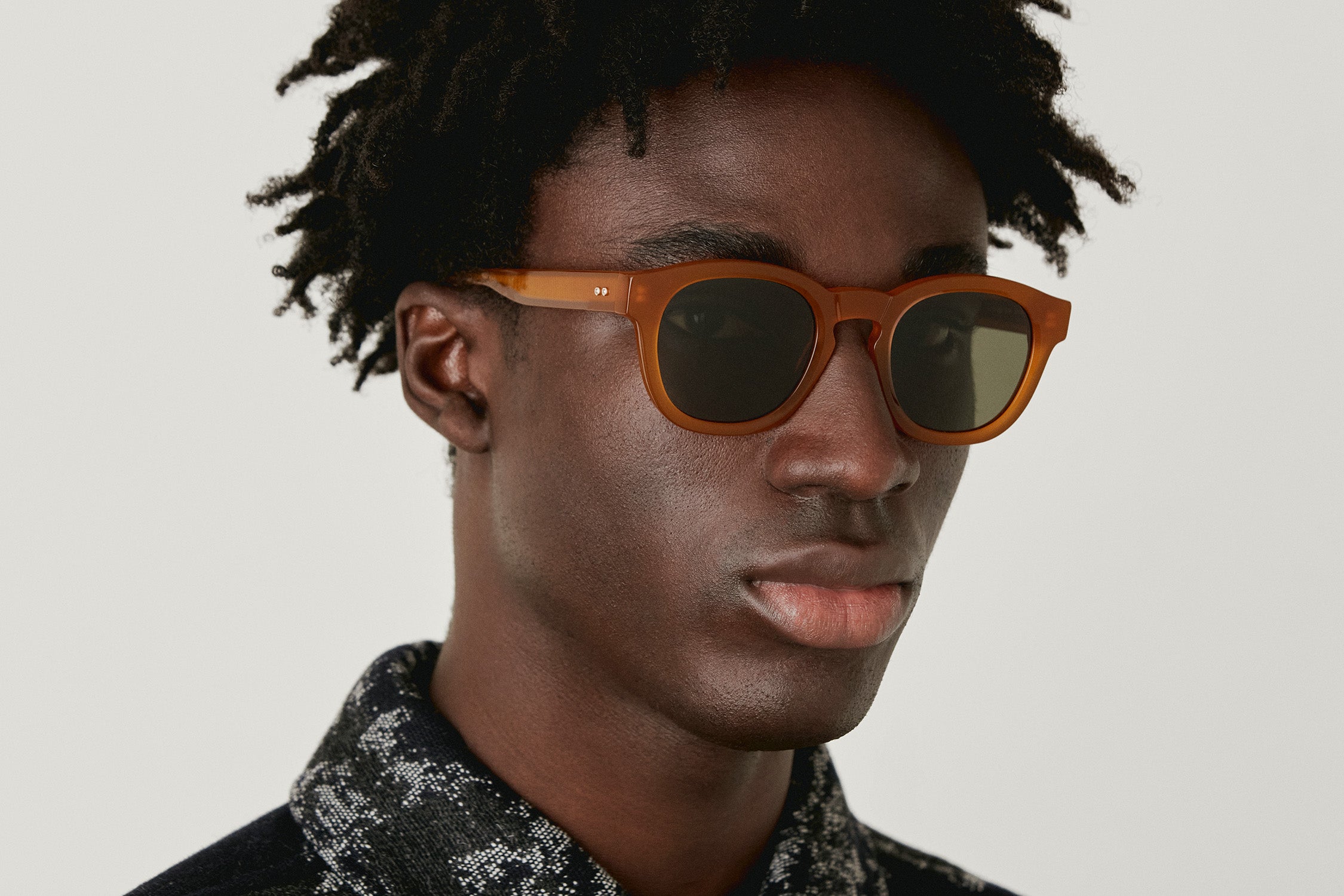 GALILEI: Cuadrada Acetato Jaune sunglasses by GIGI STUDIOS 4657
