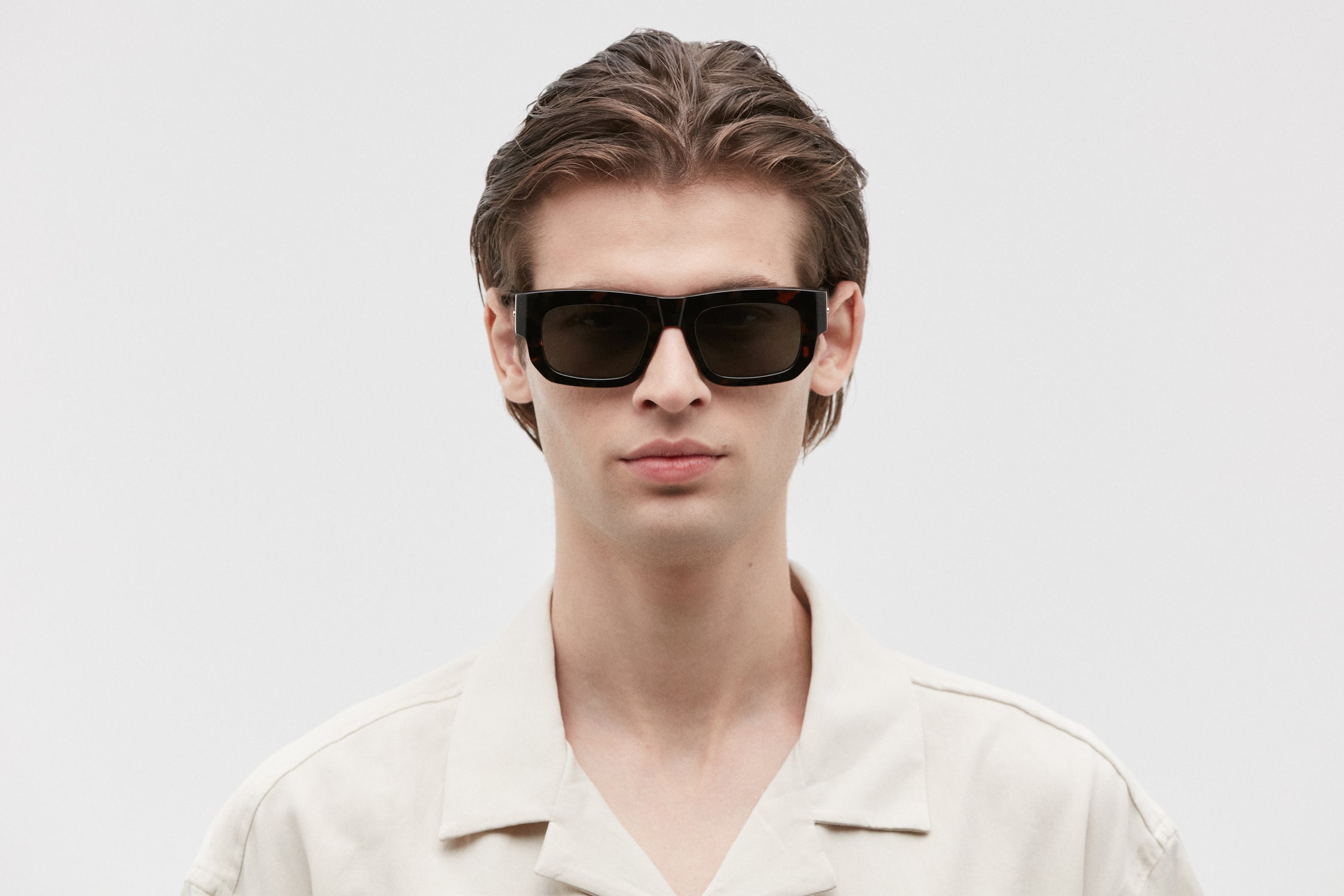 MAGNO: Rectangular Acetato Havana sunglasses by GIGI STUDIOS 5417