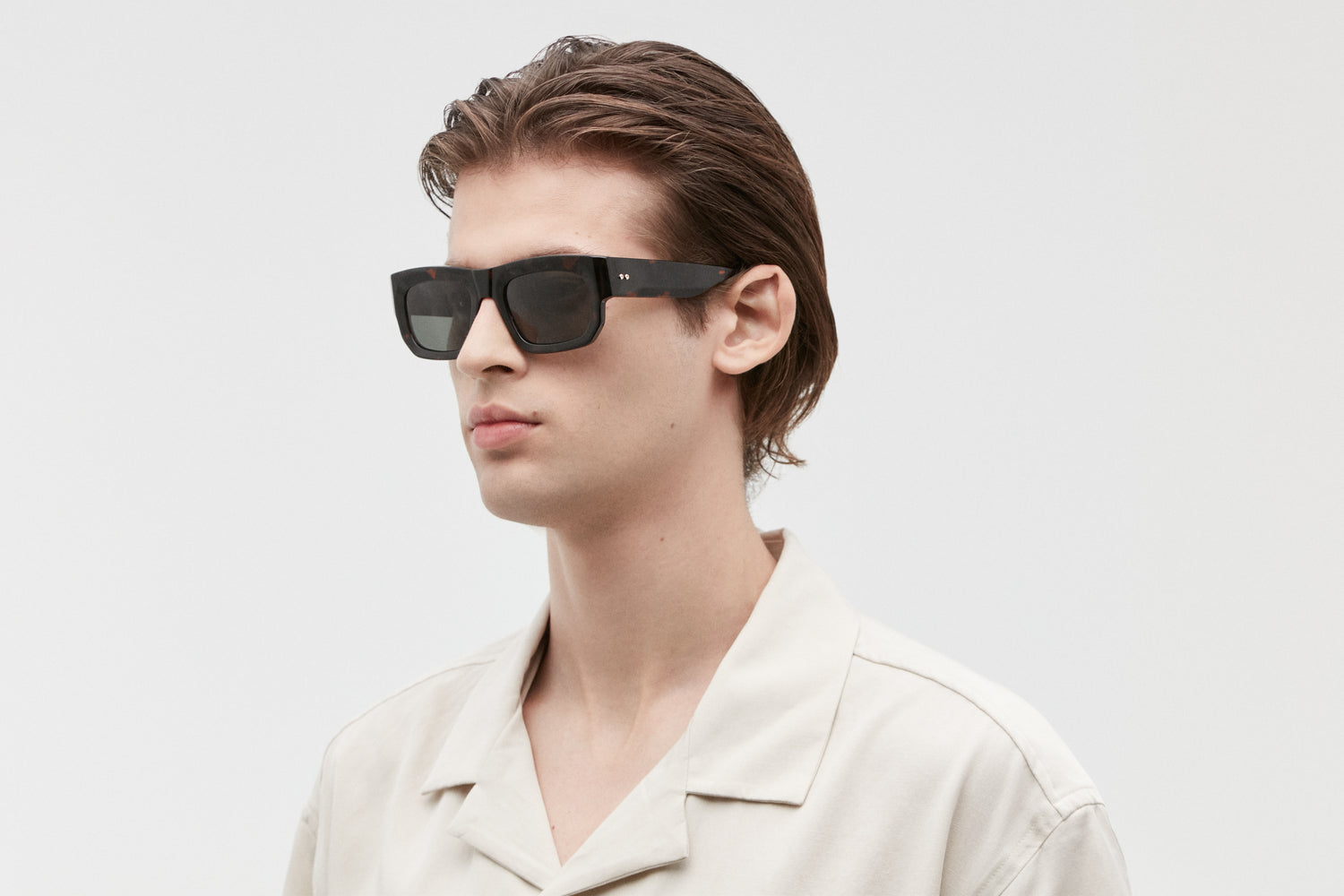 MAGNO: Rectangular Acetato Havana sunglasses by GIGI STUDIOS 5419
