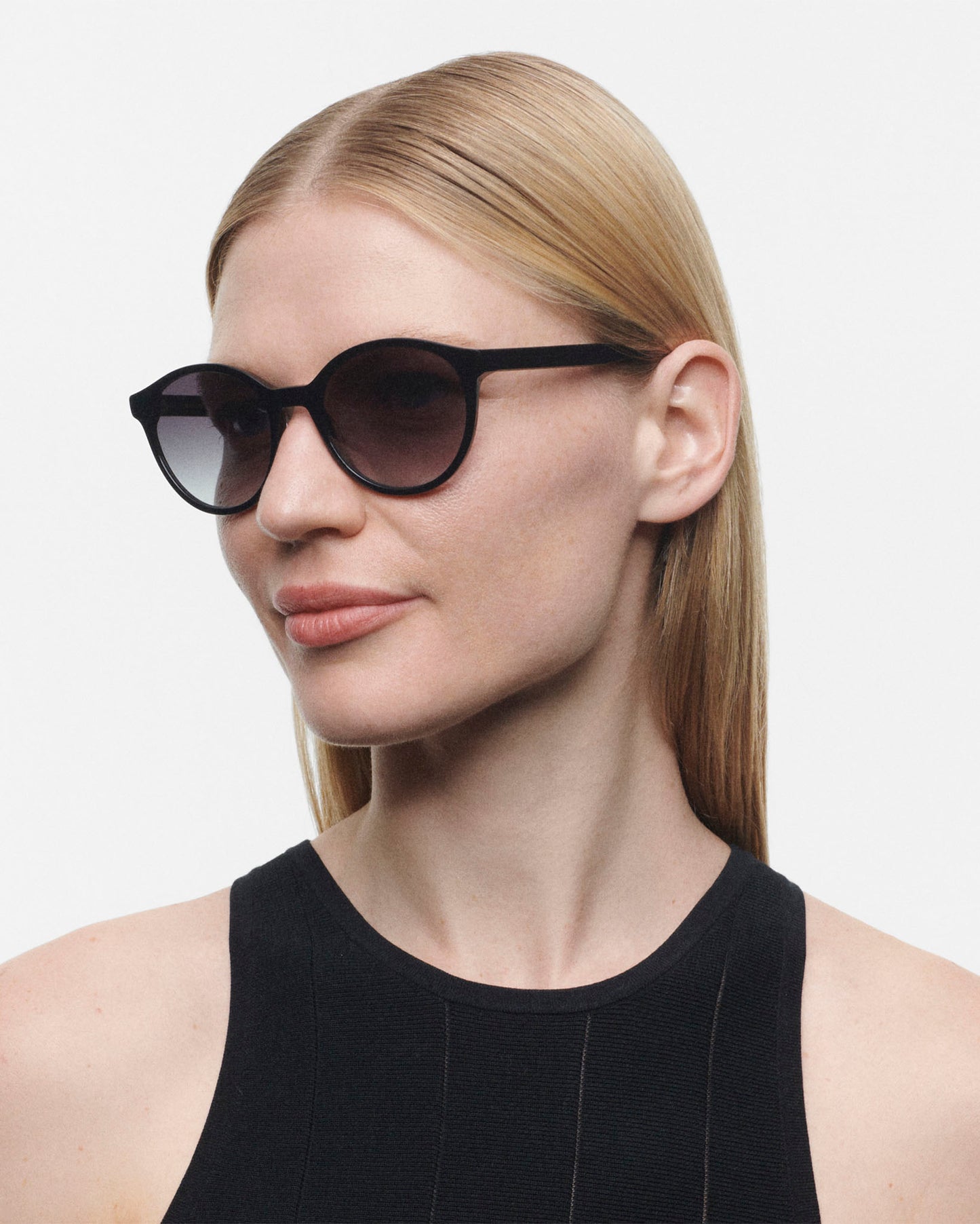 BROOKS: Redondas Acetato Noir sunglasses by GIGI STUDIOS 587