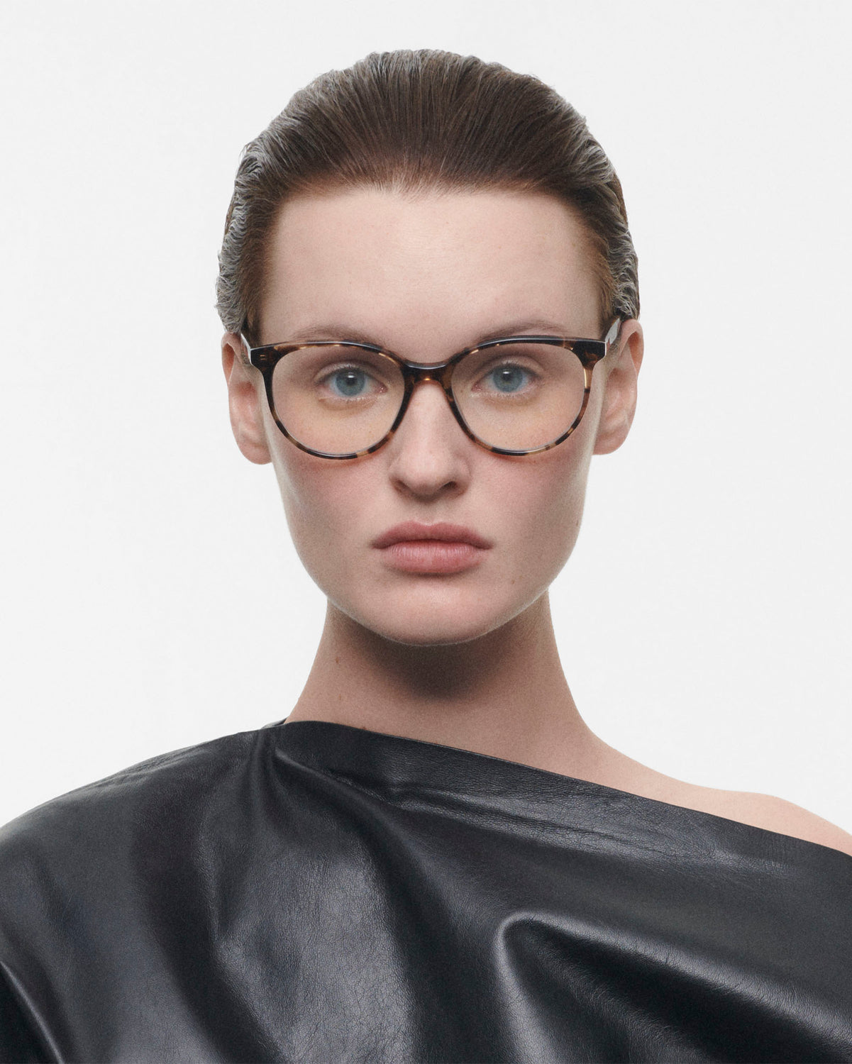 VALERIE: Redondas Acetato Havana optical glasses by GIGI STUDIOS 3944