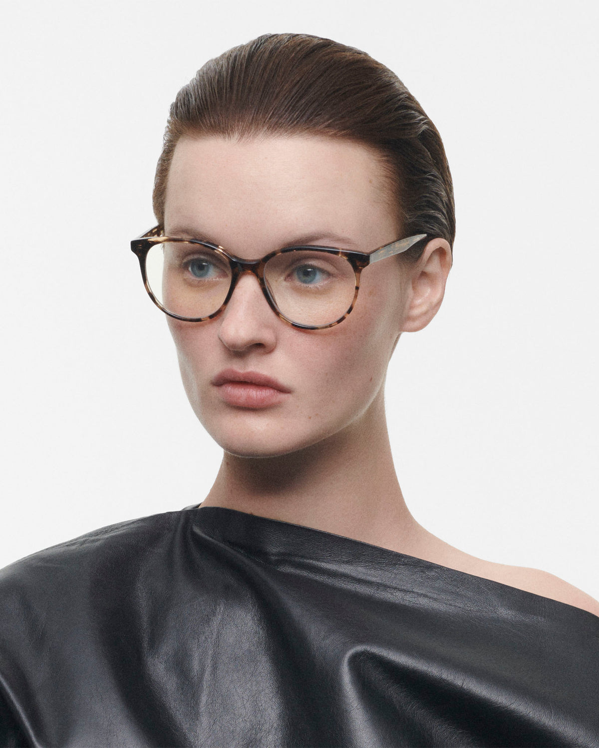 VALERIE: Redondas Acetato Havana optical glasses by GIGI STUDIOS 3946