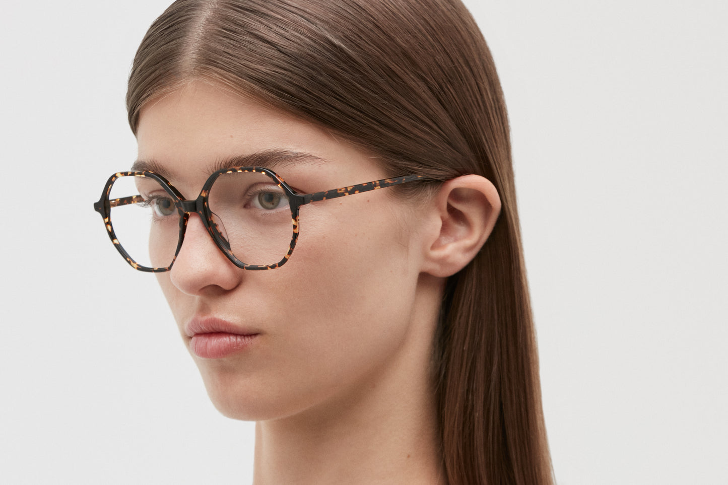 LIVIA: Geométricas Acetato Havana optical glasses by GIGI STUDIOS 3569