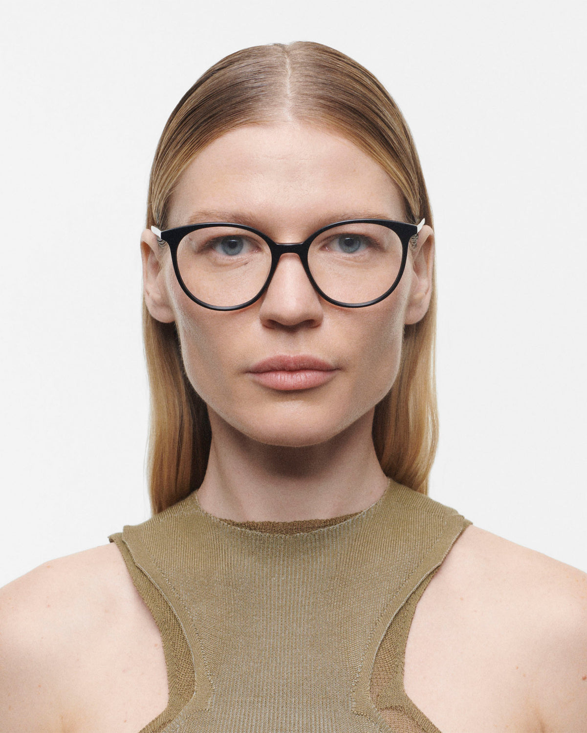 FLAVIA: Redondas Acetato Noir optical glasses by GIGI STUDIOS 4052