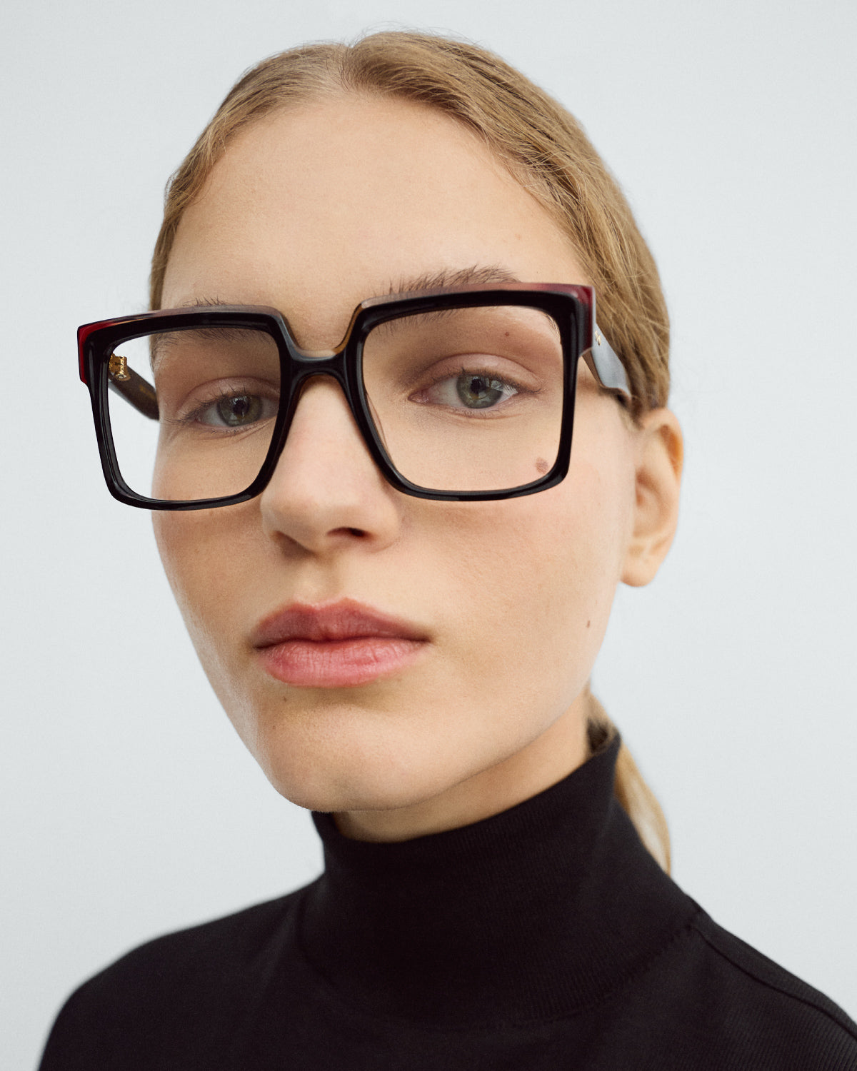 CLAIRE: Cuadrada Acetato Noir optical glasses by GIGI STUDIOS 9689