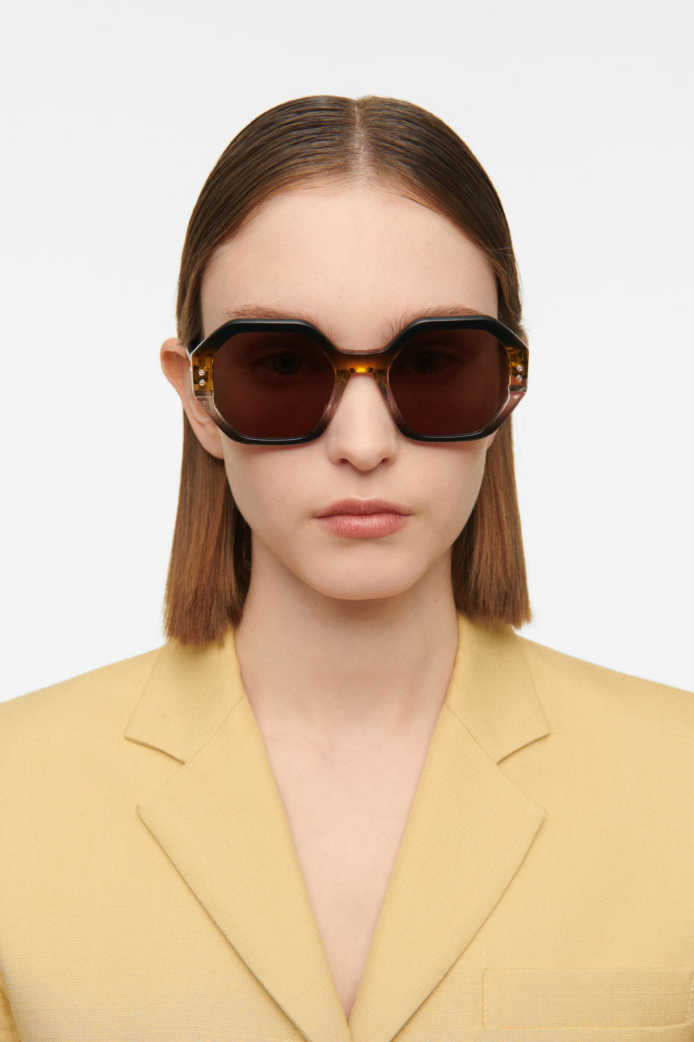 GS1017_54S_THRIVE020_1