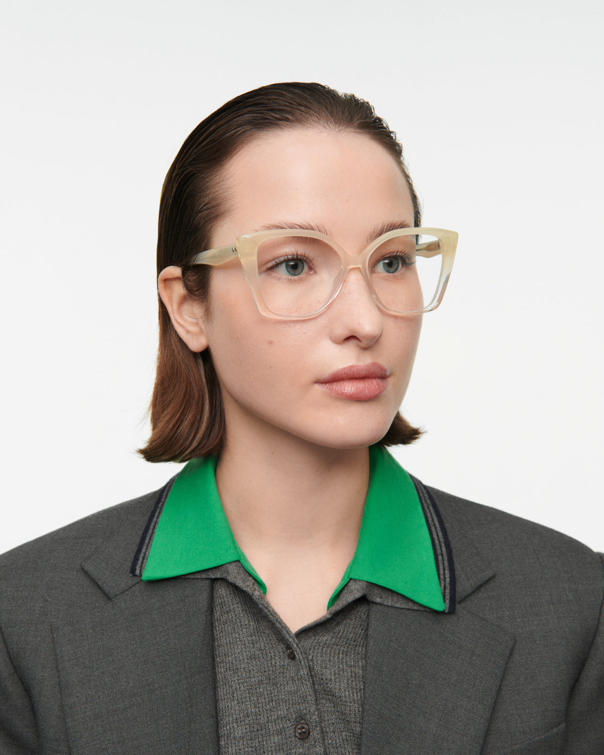 GS1027_25O_THRIVE006_3