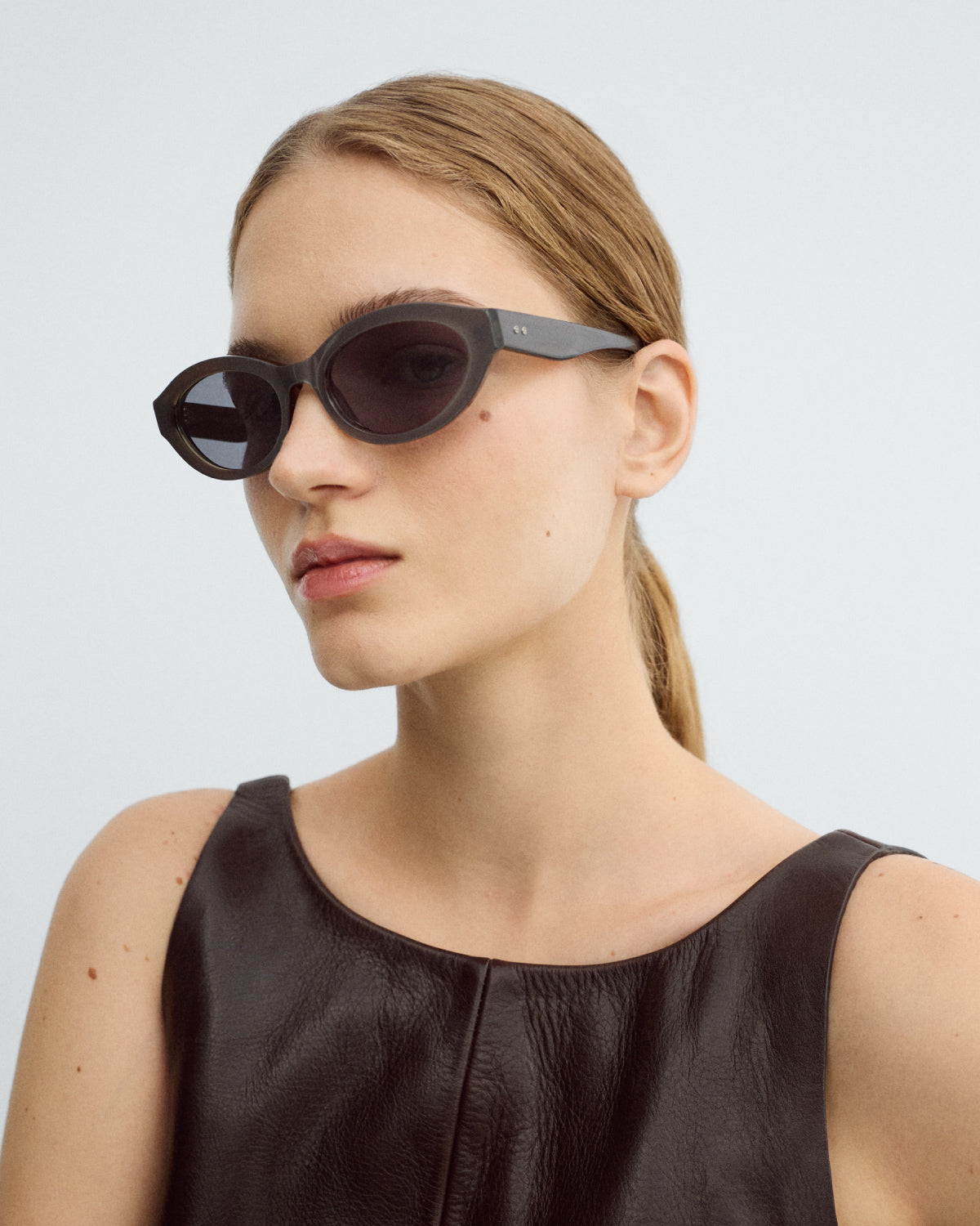 MILA: Tiny Acetato Grigio sunglasses by GIGI STUDIOS 9584