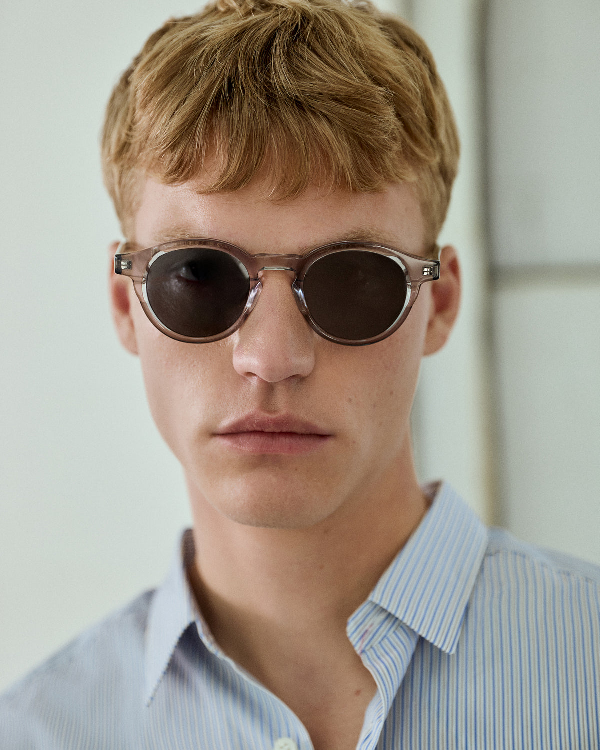 HARING: Redondas Acetato Grigio sunglasses by GIGI STUDIOS 14601