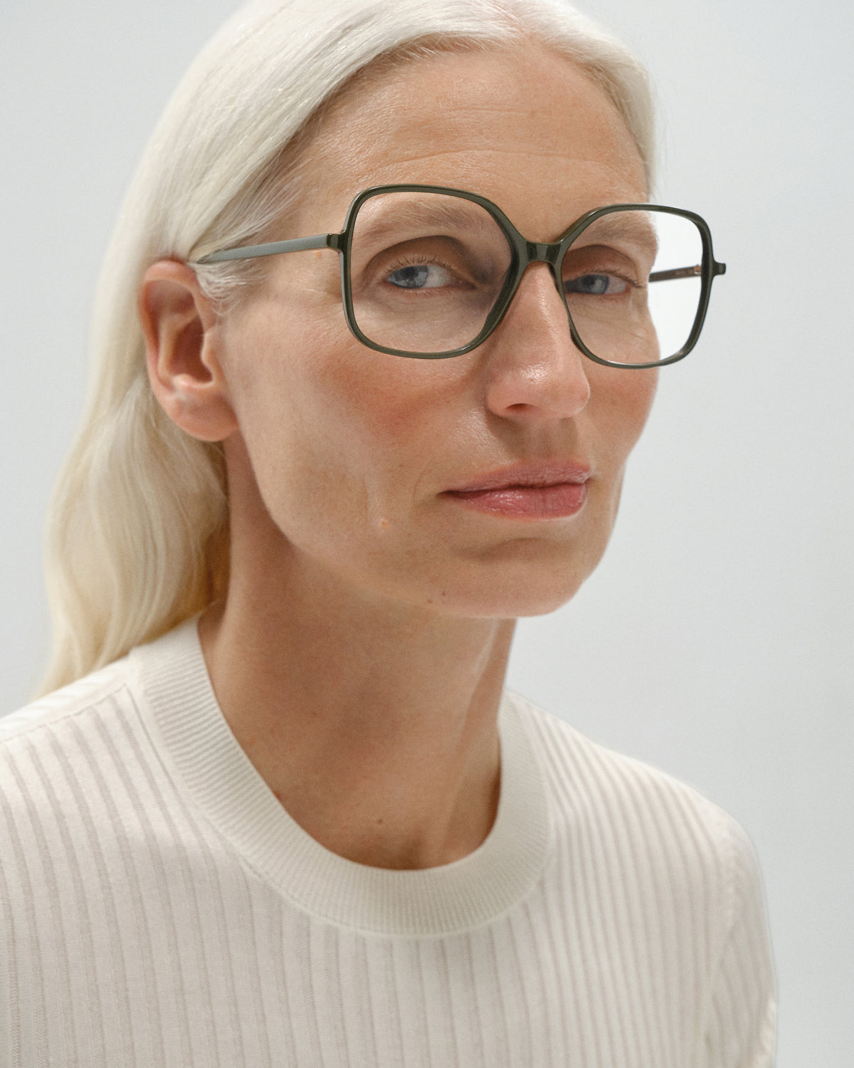 TARO: Cat Eye Acetato Verde optical glasses by GIGI STUDIOS 11524