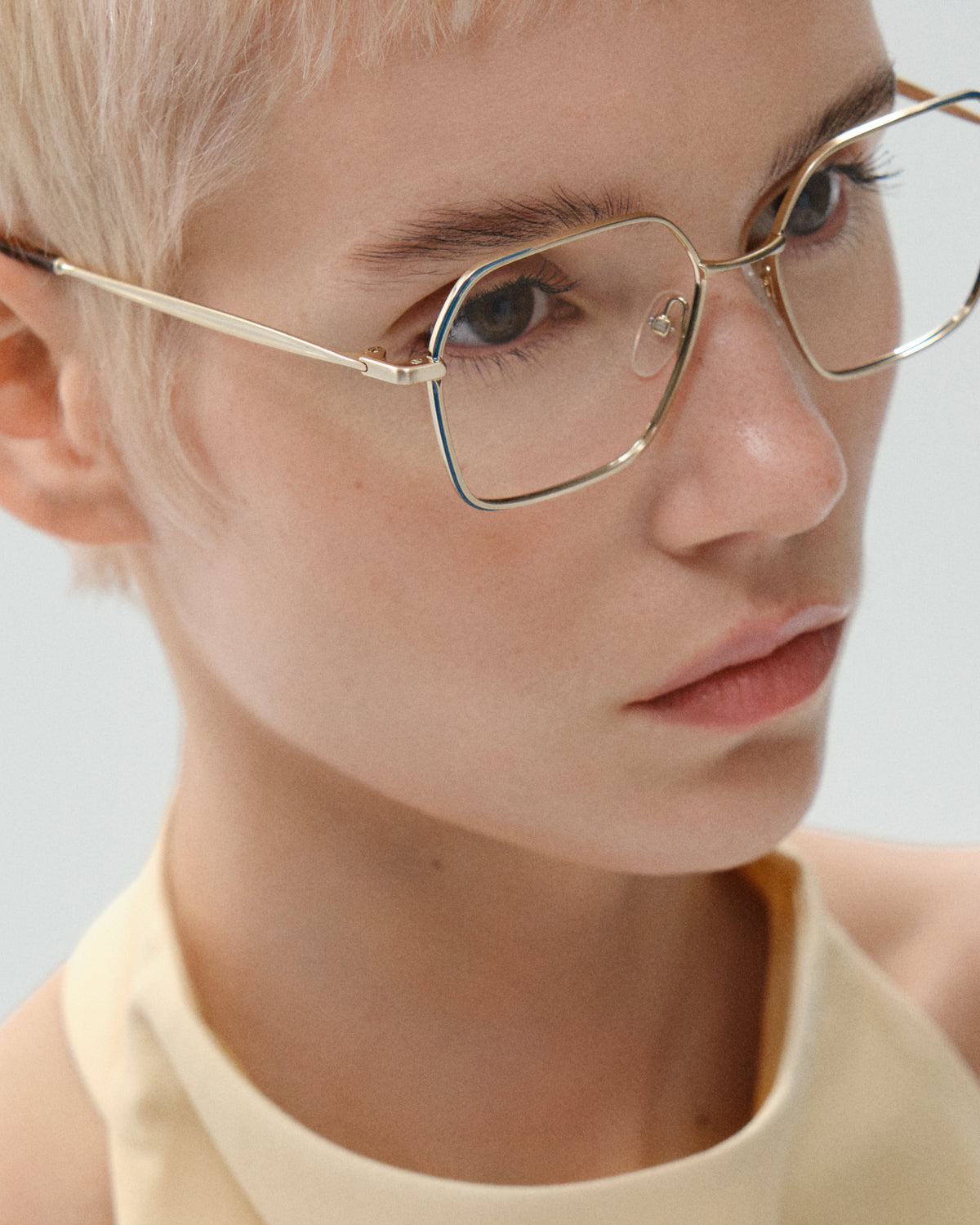 NOE: Geométricas Metal Azul optical glasses by GIGI STUDIOS 11540